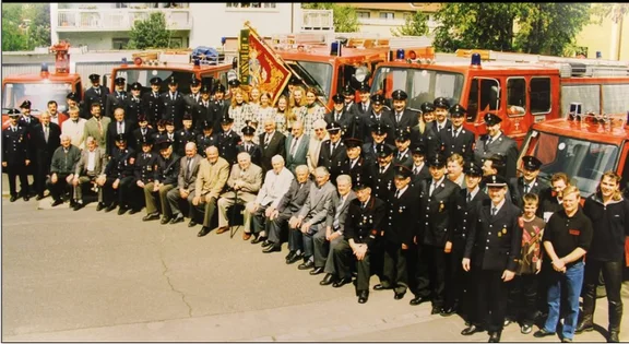 Gruppenbild 1999.png